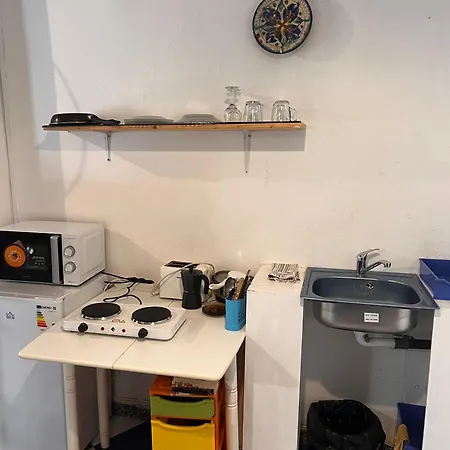 Estudio Con Terraza En El Albayzin * Granada
