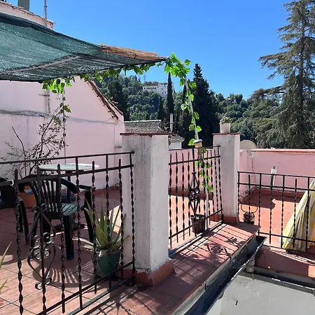 Estudio Con Terraza En El Albayzin Apartment *